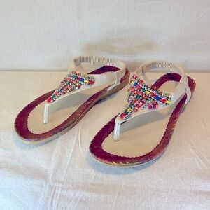 Beaded boho women’s sandals,
Really fun multi colour, 7.5 A++
